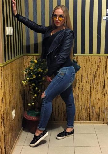 Жрица любви Марина (26), Менделеевская, 4,000 ₽ час, Куннилингус, Легкая доминация, тел +7(999)364-03-64