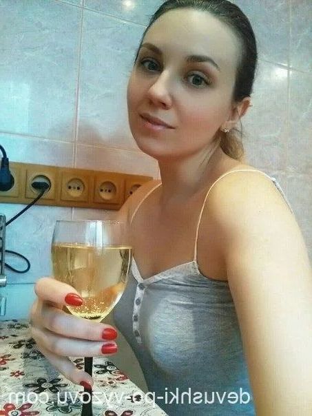 Куртизанка Надя (21), Достоевская, 3,500 ₽ час, Секс классический, Минет в презервативе, тел +7(931)589-47-60