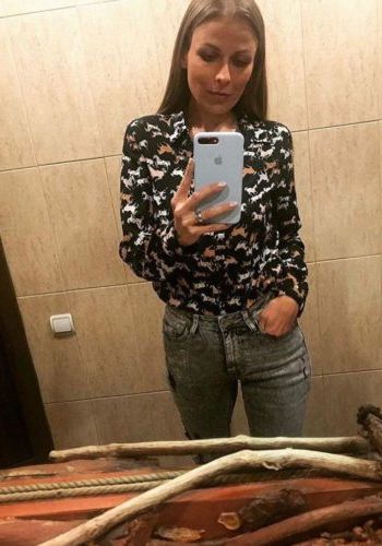 Массажистка Клара (26), Селигерская, 5,000 ₽ час, Минет в презервативе, Стриптиз профи, тел +7(950)254-72-42