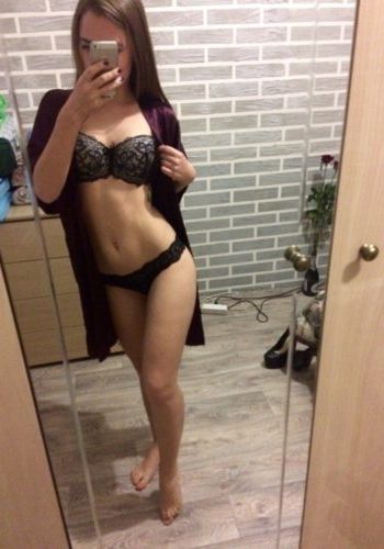 Шлюха Светлана (22), Ломоносовский проспект, 3,500 ₽ час, Окончание на грудь, Трамплинг, тел +7(999)791-19-68