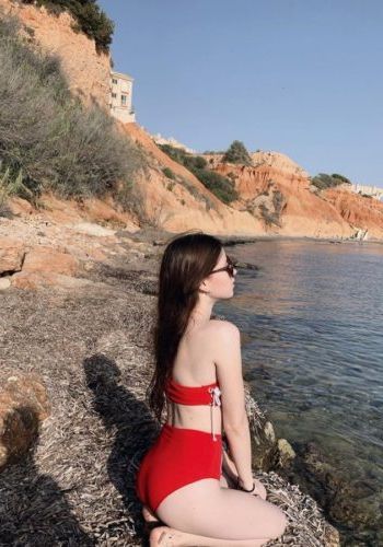 Шлюха Даша (27), Ольховая, 3,500 ₽ час, Секс классический, Минет в машине, тел +7(978)143-21-04
