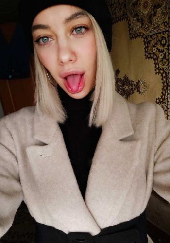Проститутка Света (25), Южное Бутово, 3,500 ₽ час, Окончание в рот, Окончание на грудь, тел +7(929)650-34-97