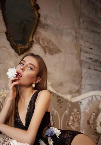 Шлюха  Ольга (27), Волоколамская, 3,500 ₽ час, Секс классический, Минет в презервативе, тел +7(900)467-69-61