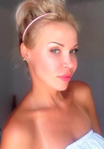 Содержанка Татьяна (26), Новоясеневская, 3,000 ₽ час, Минет без резинки, Массаж эротический, тел +7(999)132-13-17