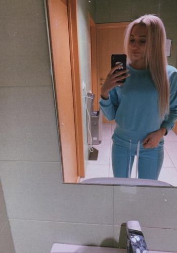 Куртизанка Нюта (25), Площадь Революции, 3,500 ₽ час, Секс классический, Фистинг классический, тел +7(904)812-17-58