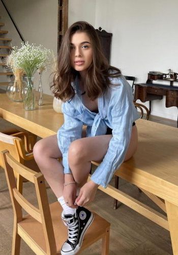 Куртизанка ЕСЕНИЯ (22), Улица Милашенкова, 6,000 ₽ час, Секс классический, Окончание на лицо, тел +7(900)198-73-86