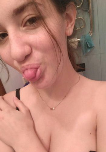 Содержанка Светлана (22), Сколково, 3,000 ₽ час, Минет глубокий, Окончание на грудь, тел +7(901)563-71-68