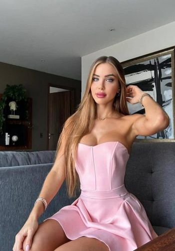 Шлюха Миранда (23), Красносельская, 4,000 ₽ час, Окончание на лицо, Фистинг анальный мне (даме), тел +7(908)476-63-13