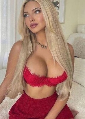 Путана Виктория (26), Авиамоторная, 6,000 ₽ час, Минет в презервативе, Стриптиз не профи, тел +7(927)635-65-34