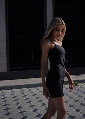 Эскортница Полина (24), Перово, 5,000 ₽ час, Секс классический, Минет глубокий, тел +7(988)127-29-10