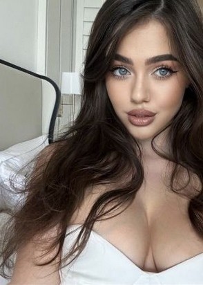 Шлюха Елена (24), Новогиреево, 5,000 ₽ час, Секс классический, Массаж расслабляющий, тел +7(978)608-50-79