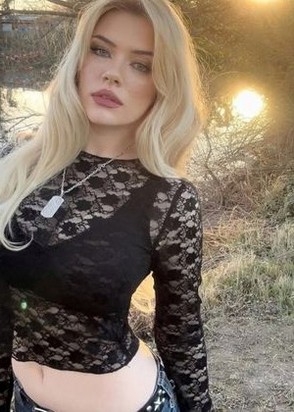 Куртизанка КАРИНА (26), Молодежная, 10,000 ₽ час, Секс классический, Минет без резинки, тел +7(918)365-01-10
