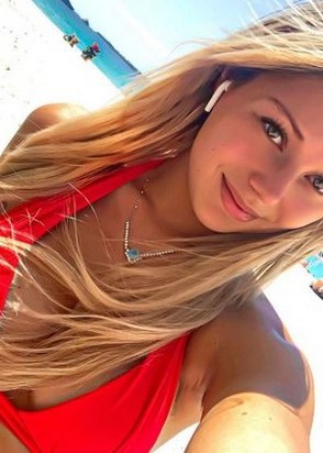 Шлюха Юлия (20), Арбат, 8,000 ₽ час, Массаж эротический, Золотой дождь вам (мужчине), тел +7(988)852-91-68