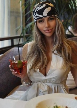 Эскортница надя (23), Щукино, 7,000 ₽ час, Минет без резинки, Массаж расслабляющий, тел +7(989)851-96-64