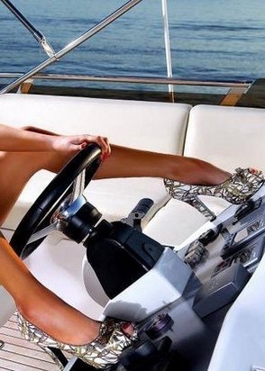 Ночная бабочка Карина (23), Третьяковская, 3,000 ₽ час, Куннилингус, Массаж расслабляющий, тел +7(988)276-83-02