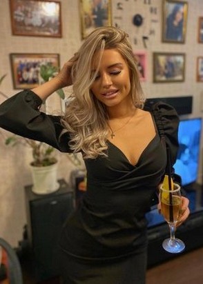 Ночная бабочка Таня (22), Чеховская, 5,000 ₽ час, Стриптиз не профи, Легкая доминация, тел +7(908)795-51-34