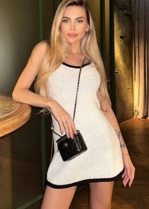 Индивидуалка Вика (24), Каширская, 8,000 ₽ час, Минет в презервативе, Фетиш, тел +7(951)365-93-16