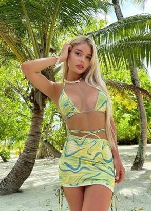 Шлюха Катюша (26), Третьяковская, 18,000 ₽ час, Минет глубокий, Стриптиз не профи, тел +7(988)768-57-70