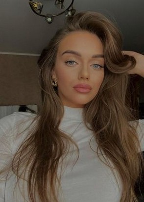 Массажистка Ирина (24), Юго-Западная, 8,000 ₽ час, Минет в презервативе, Массаж расслабляющий, тел +7(921)387-60-93