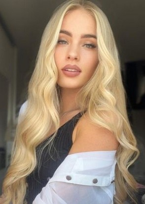 Содержанка Лариса (22), Мневники, 8,000 ₽ час, Стриптиз не профи, Фетиш, тел +7(995)149-71-29