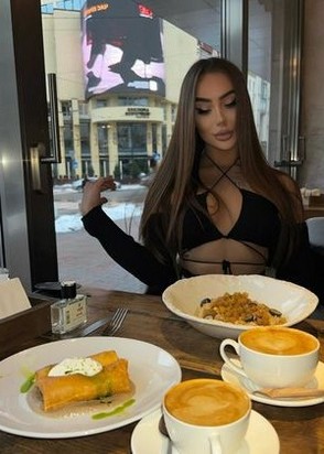 Путана Вита (23), Тургеневская, 10,000 ₽ час, Минет глубокий, Окончание на лицо, тел +7(900)824-32-67