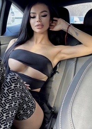 Профессионалка Алекс (23), Фрунзенская, 8,000 ₽ час, Массаж классический, Массаж эротический, тел +7(951)856-02-46