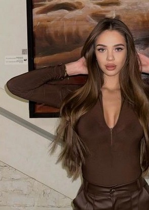 Проститутка Лера (24), Третьяковская, 8,000 ₽ час, Массаж профессиональный, Легкая доминация, тел +7(900)093-17-13