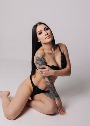 Проститутка Агата (27), Царицыно, 8,000 ₽ час, Секс классический, Окончание на лицо, тел +7(996)928-46-02
