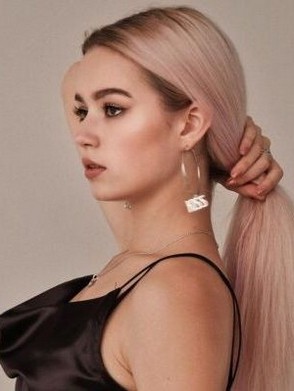 Профессионалка Оля (24), Ленинский проспект, 5,000 ₽ час, Куннилингус, Окончание на грудь, тел +7(937)521-05-93