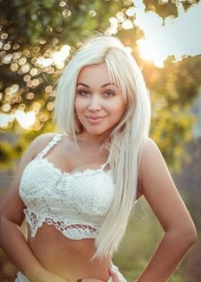 Массажистка Ева (25), Красково, 5,000 ₽ час, Окончание на грудь, Золотой дождь вам (мужчине), тел +7(953)321-57-54