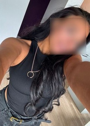 Путана Дарья (23), Ботанический сад, 15,000 ₽ час, Минет глубокий, Окончание на грудь, тел +7(904)715-31-75
