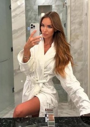 Содержанка Дина (21), Профсоюзная, 10,000 ₽ час, Минет без резинки, Массаж эротический, тел +7(996)413-60-92
