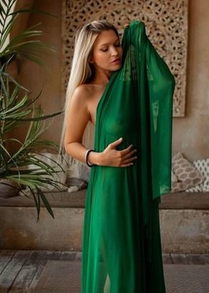 Массажистка Алина (25), Смоленская, 500 ₽ час, Игрушки, Стриптиз не профи, тел +7(986)725-92-10