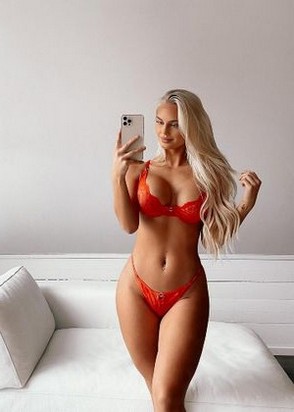 Профессионалка Аня (26), Технопарк, 5,000 ₽ час, Секс анальный, Окончание на грудь, тел +7(988)017-43-65