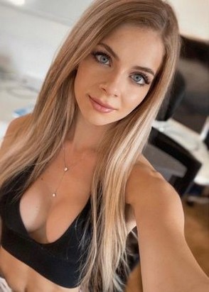 Профессионалка Ирина (30), Войковская, 6,000 ₽ час, Минет в презервативе, Массаж расслабляющий, тел +7(908)672-20-68